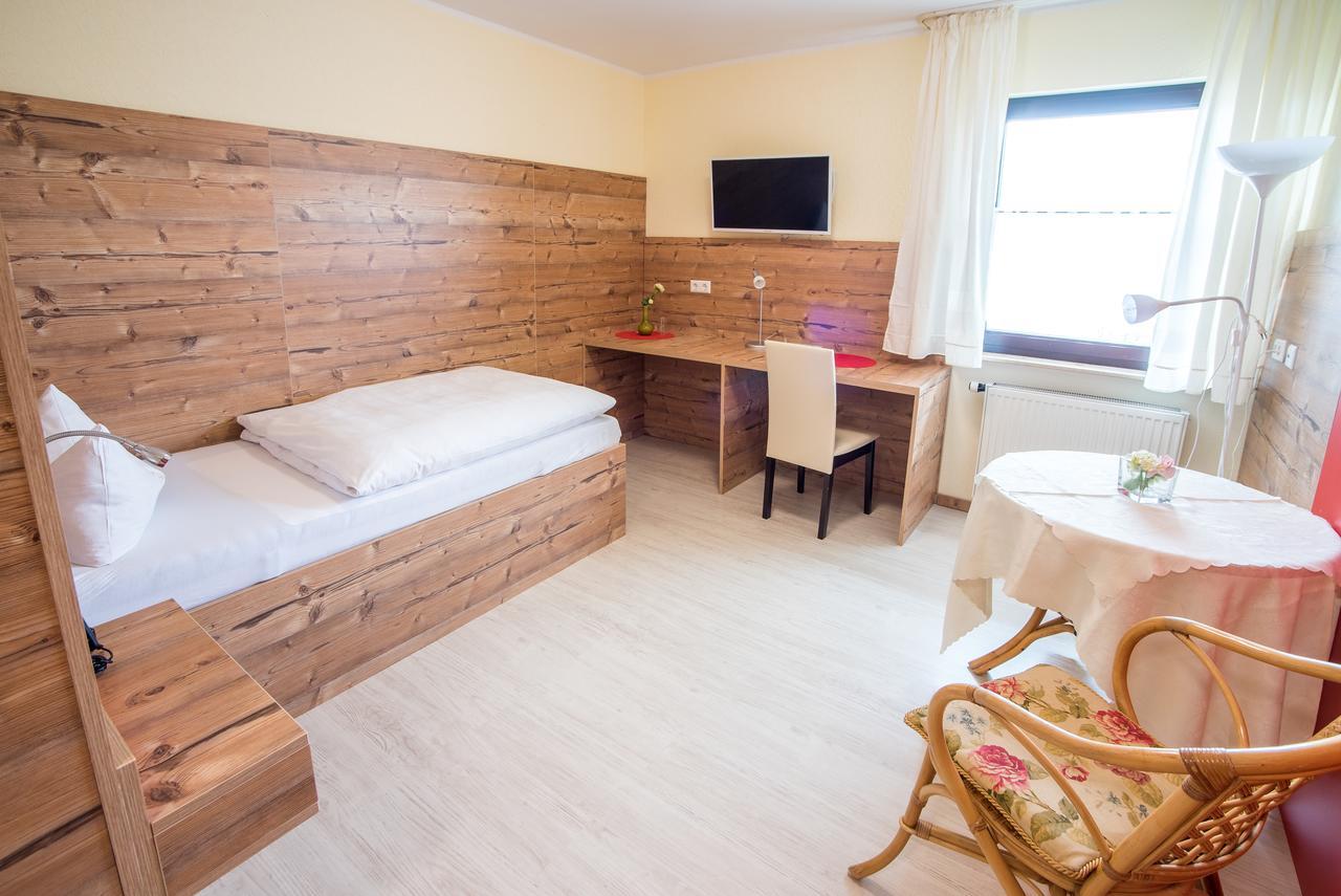 Hotel Schweizerhof Böbingen an der Rems Extérieur photo
